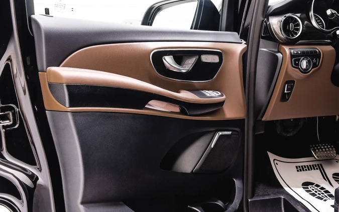Mercedes-Benz Klasa V cena 573180 przebieg: 15, rok produkcji 2023 z Wałcz małe 154